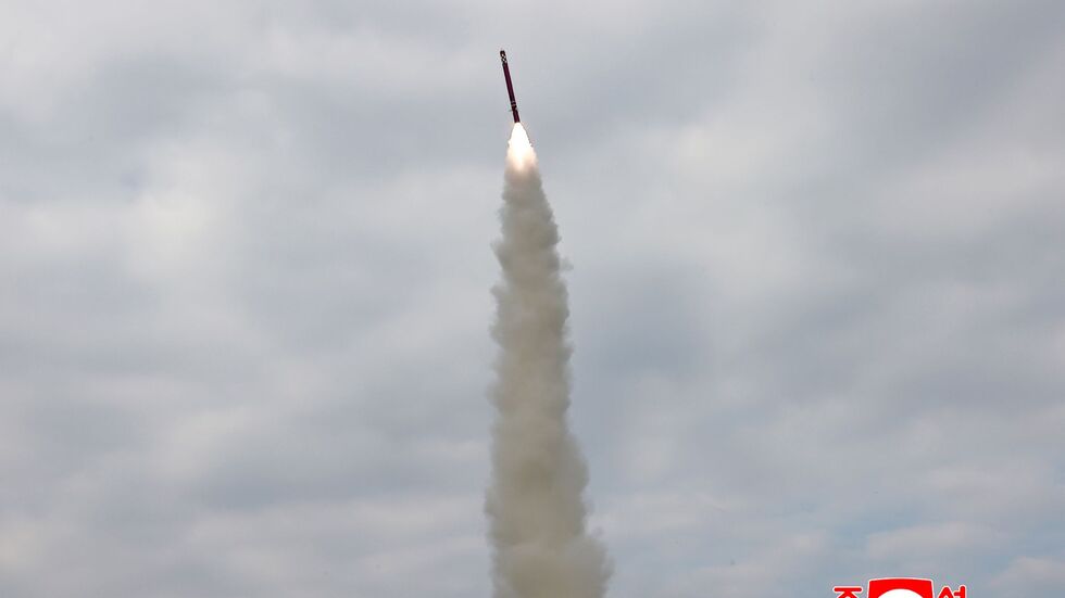 Kurz vor dem Trump-Besuch in Südkorea testet Nordkorea mehrere Marschflugkörper. Kurz vor dem Trump-Besuch in Südkorea testet Nordkorea mehrere Marschflugkörper.