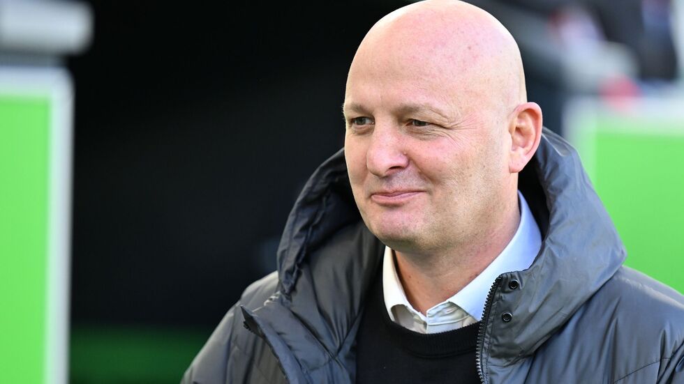 In der Kritik: Wolfsburgs Sport-Geschäftsführer Peter Christiansen. (Archivbild)