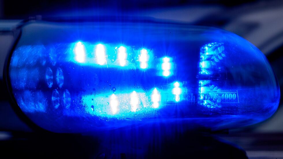 Gegen den Beschuldigten lag bereits ein Haftbefehl vor. (Symbolbild). Gegen den Beschuldigten lag bereits ein Haftbefehl vor. (Symbolbild).