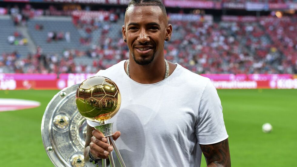 Jérôme Boateng hat in seiner Karriere viele Trophäen gewonnen. Jérôme Boateng hat in seiner Karriere viele Trophäen gewonnen.