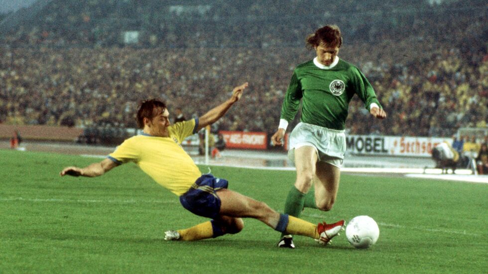 Dieter Herzog (r) ist im Alter von 79 Jahren gestorben. (Archivbild)