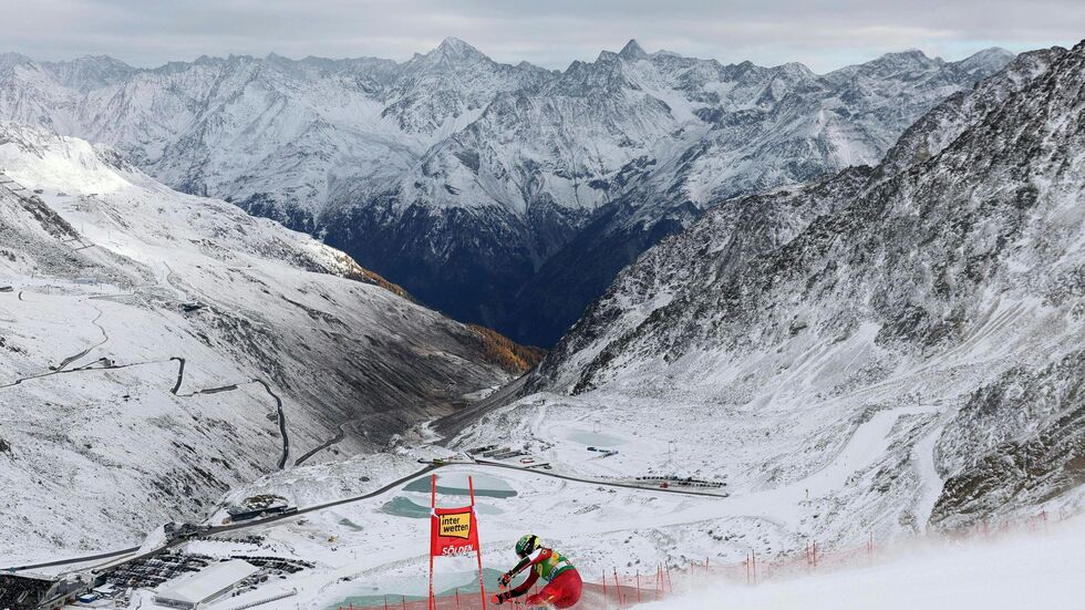 Die Österreicherin Julia Scheib feierte in Sölden ihren ersten Weltcup-Sieg. Die Österreicherin Julia Scheib feierte in Sölden ihren ersten Weltcup-Sieg.