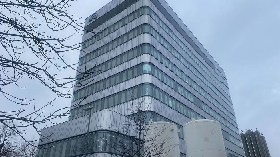 Der neue UFZ-Forschungsbau in Leipzig: moderne Labore für Zukunftsthemen von Klimaschutz bis Energiewende. Der neue UFZ-Forschungsbau in Leipzig: moderne Labore für Zukunftsthemen von Klimaschutz bis Energiewende.