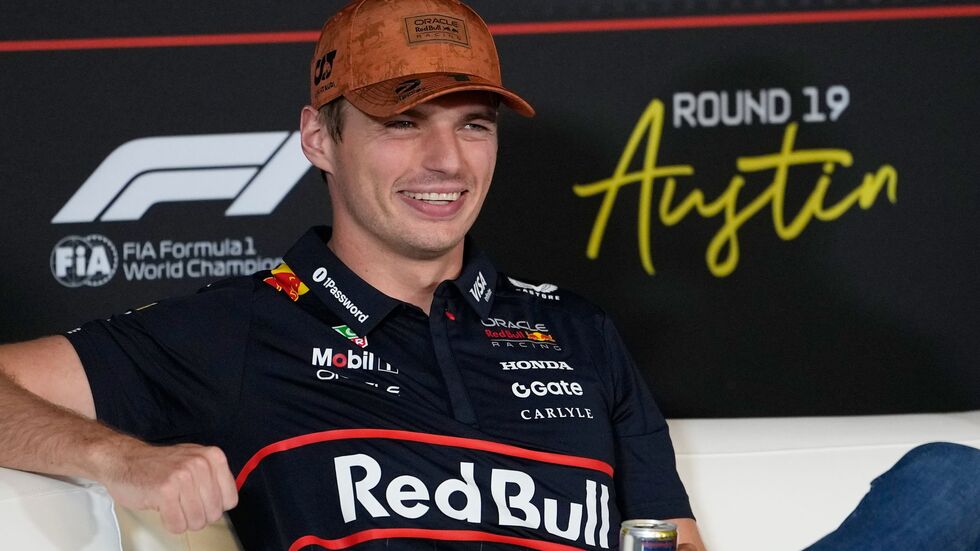 Gute Laune beim viermaligen Weltmeister Max Verstappen. 