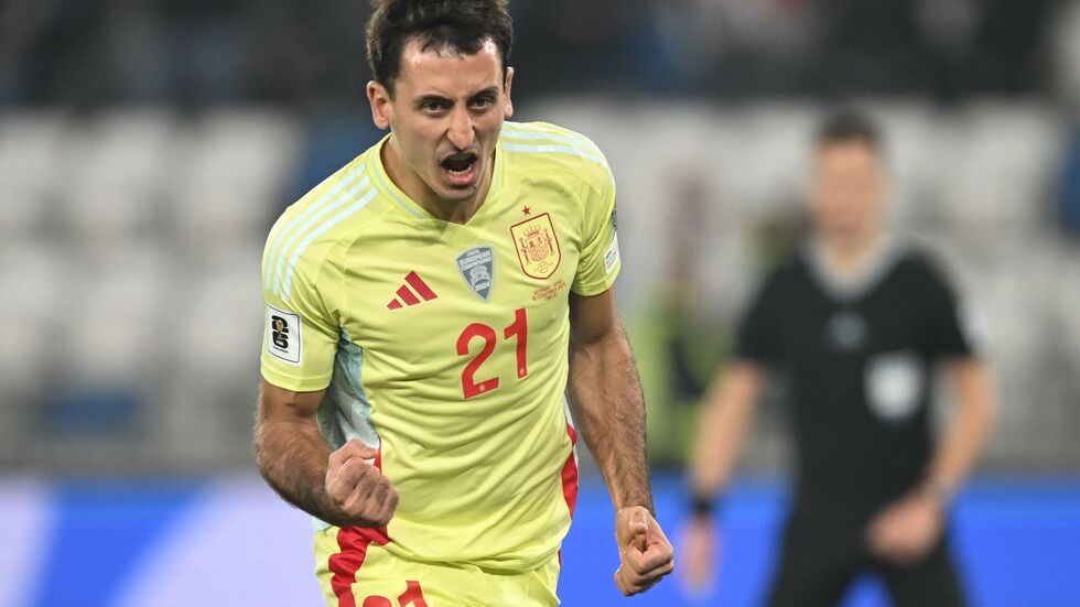 Mikel Oyarzabal führte Spanien mit einem Doppelpack zum Sieg.