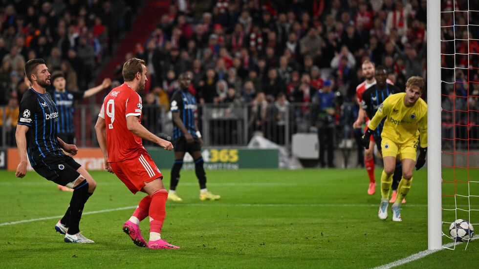 Harry Kane (M) erzielt das 2:0. Harry Kane (M) erzielt das 2:0.