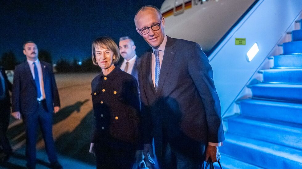 Bundeskanzler Merz ist in der Türkei eingetroffen.  Bundeskanzler Merz ist in der Türkei eingetroffen.