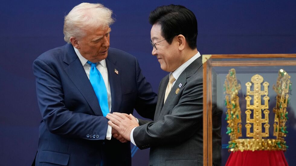 US-Präsident Donald Trump und Südkoreas Präsident Lee Jae Myung haben bei ihrem Treffen am Mittwoch über atomgetriebene U-Boote gesprochen. US-Präsident Donald Trump und Südkoreas Präsident Lee Jae Myung haben bei ihrem Treffen am Mittwoch über atomgetriebene U-Boote gesprochen.