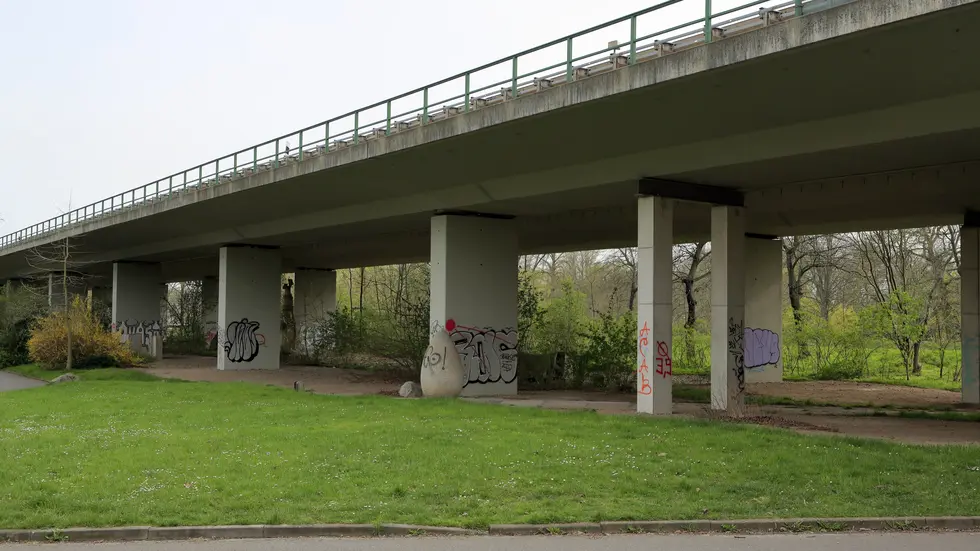 Die marode Agra-Brücke soll abgerissen werden.