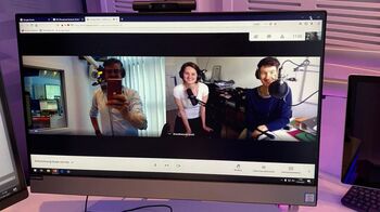 Die Band im Interview mit Moderator Roman Knoblauch