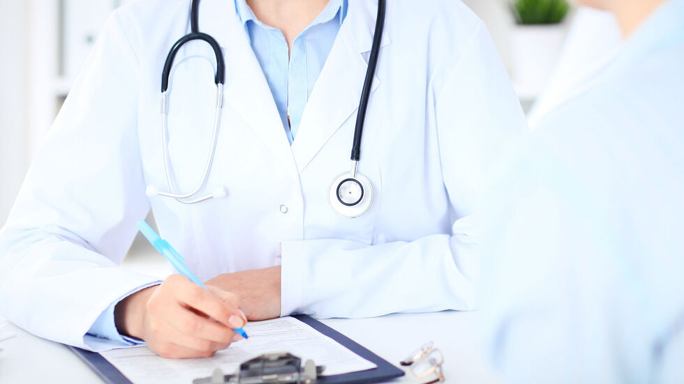 Symbolbild: Arzt, Krankenhaus, Copyright: rogerphoto