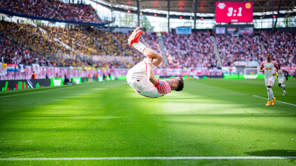 Christoph Baumgartner jubelt nach seinem Tor zum 4:1