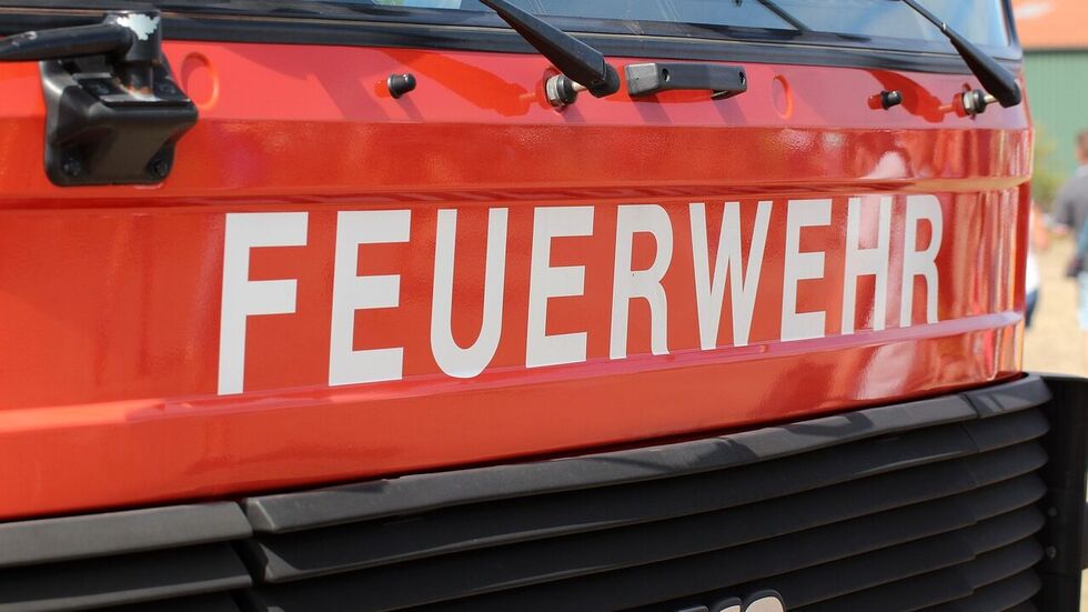 Nachdem seine Machenschaften aufgeflogen waren, trat der Kinderschänder von seinem Posten als Feuerwehrchef zurück.