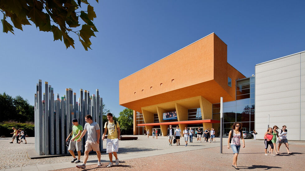 Tu-Hörsaal an der Reichenhainer Straße