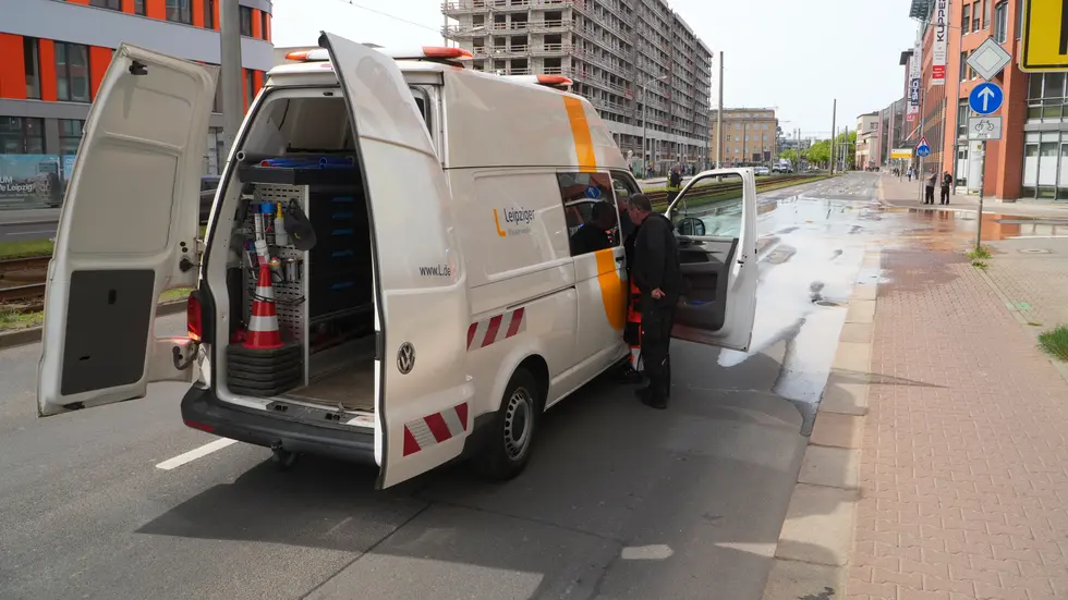 Die Wasserwerke sind bereits vor Ort.