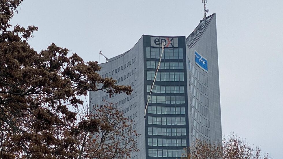 Die geplante Aktion lief nicht ganz perfekt, wie man sieht. Die geplante Aktion lief nicht ganz perfekt, wie man sieht.