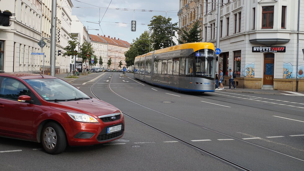 Die Kolmstraße im Leipziger Stadtteil Stötteritz. Die Kolmstraße im Leipziger Stadtteil Stötteritz.
