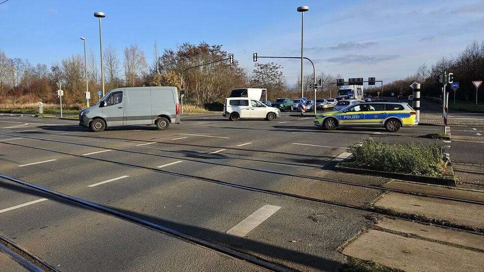 Die Kreuzung Permoser Straße/Paunsdorfer Allee, hier passierte der Unfall.