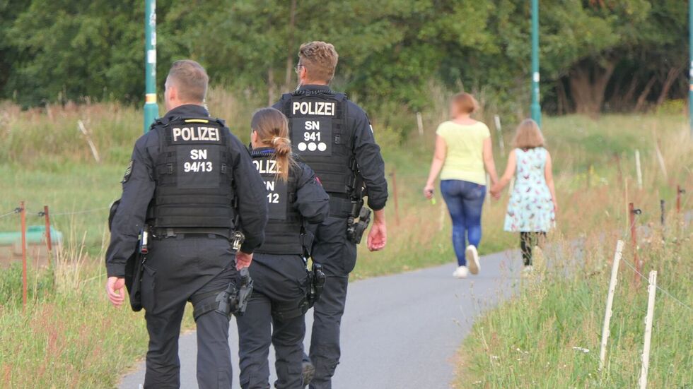 Die Bereitschaftspolizei half bei der Suche.