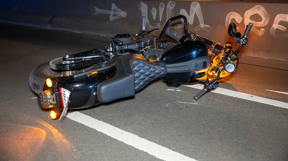 Das beschädigte Motorrad.