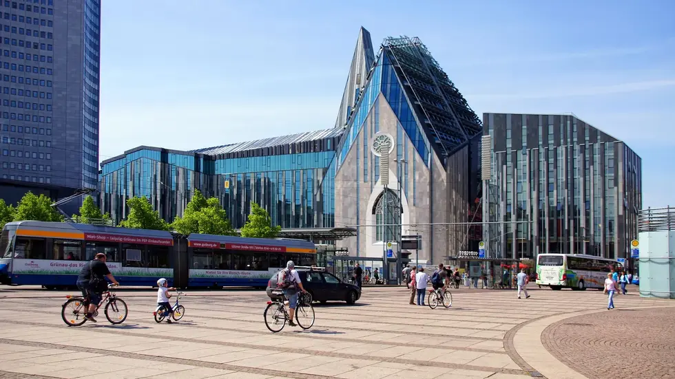 Die Universität Leipzig am Augustusplatz. Die Universität Leipzig am Augustusplatz.