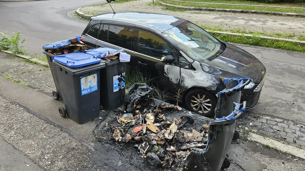 Erst brannte die Mülltonne, dann das Auto.