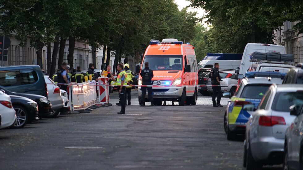 Die Polizei war mit einem größeren Aufgebot da und sperrte den Einsatzort ab.