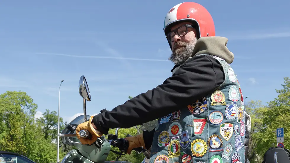El Presidente Dominik hat sich in seiner Zeit auf dem motorisiertem Zweirad schon einige Patches für seine Kutte verdient! El Presidente Dominik hat sich in seiner Zeit auf dem motorisiertem Zweirad schon einige Patches für seine Kutte verdient!