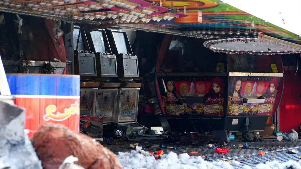 Blick in die schwer beschädigte Bude.