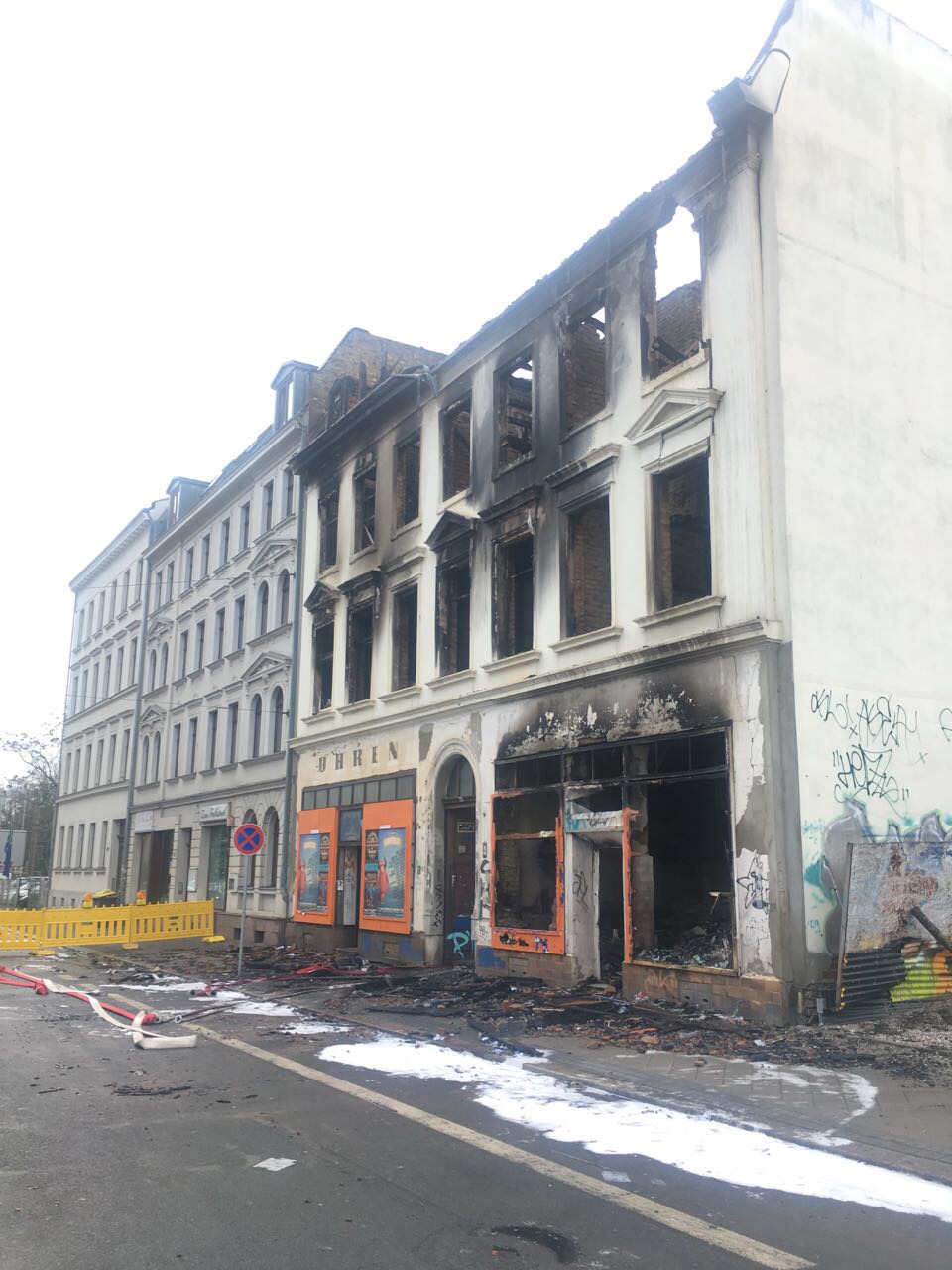 Abgebranntes Haus in der Leipziger wird abgerissen Radio Leipzig